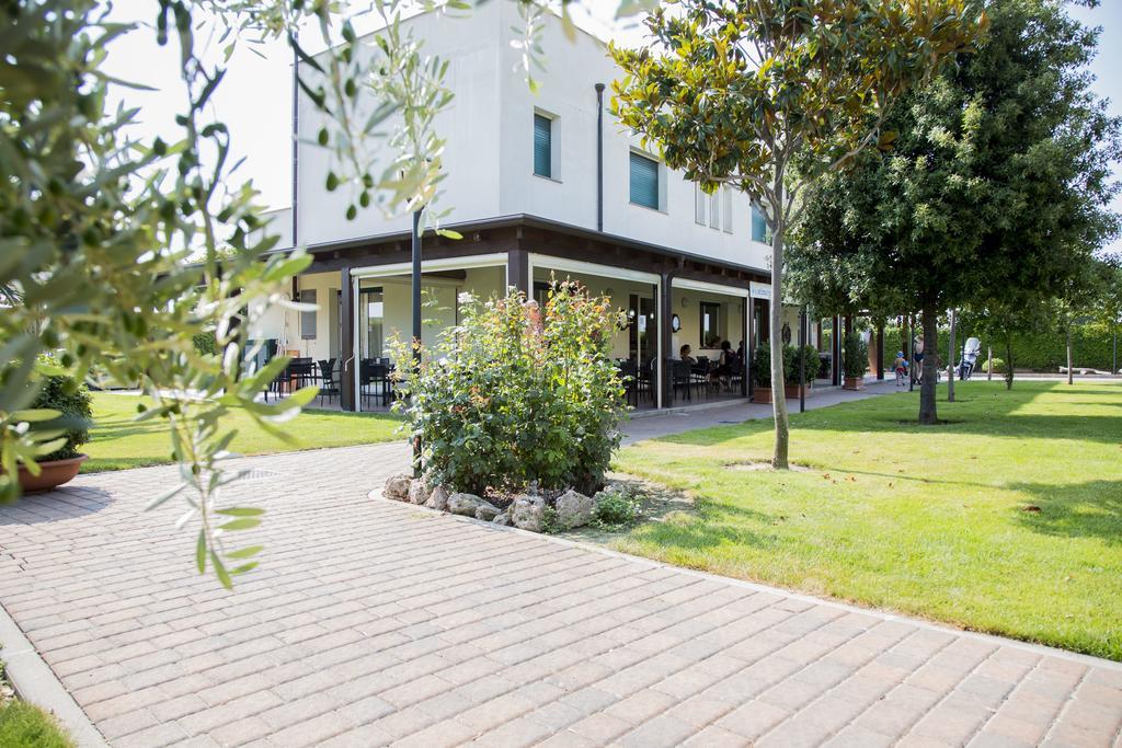 Residence Borgomare Albenga Zewnętrze zdjęcie