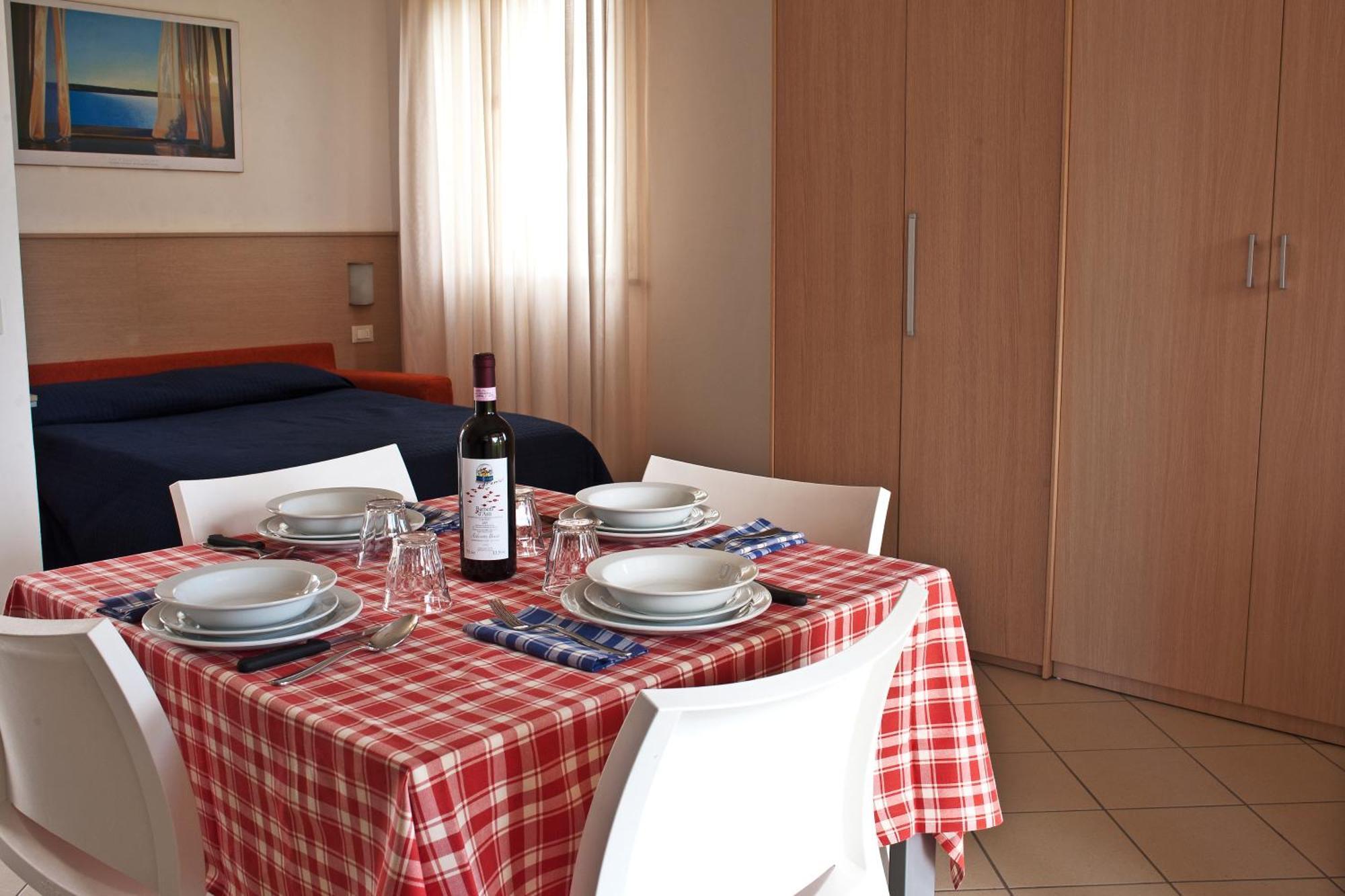 Residence Borgomare Albenga Zewnętrze zdjęcie
