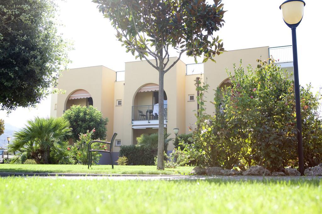 Residence Borgomare Albenga Zewnętrze zdjęcie